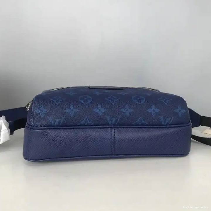 Brother Sam Yupoo 19T1L0163 Bags LV 0730